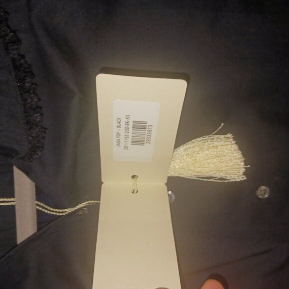 Doen Jana Ruffled Blouse - Picture 11 of 12